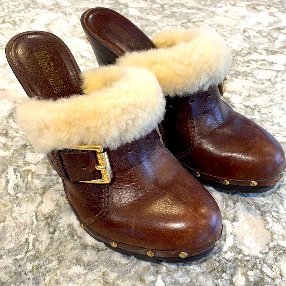 Michael Kors slip on leather 4in heels